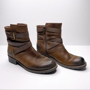 clarks orinoco sash boots